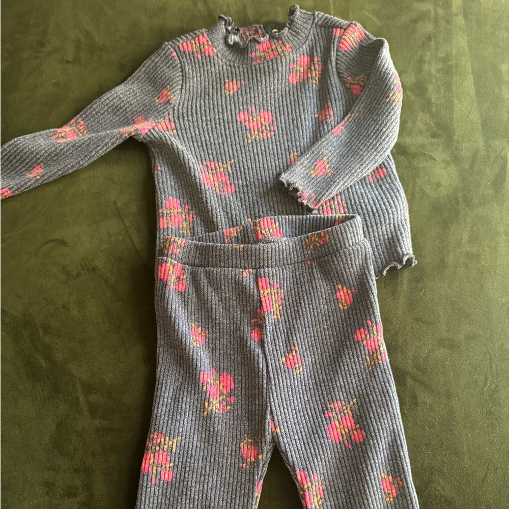 Old Navy Charcoal and Pink Baby Knit Set